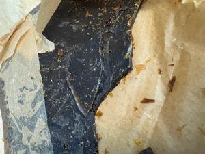 Cannabis extract oil