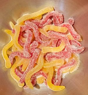 Fizzy Snakes - 100mg THC