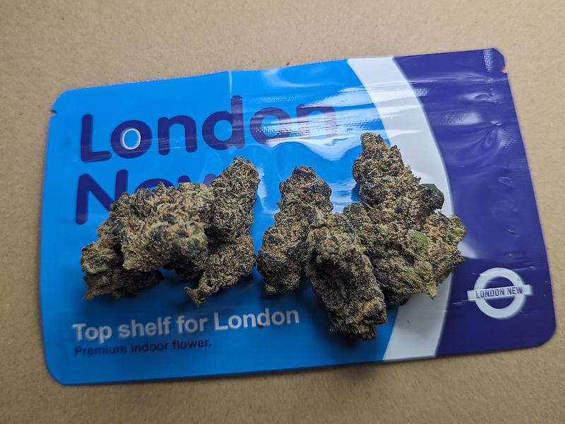 London New Premium Exotics with Packs🇬🇧