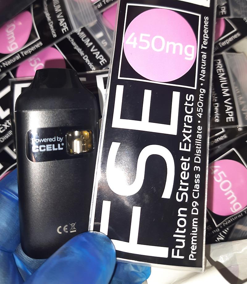 CCELL D9 VAPES - 0.5ML - NATURAL TERPENES