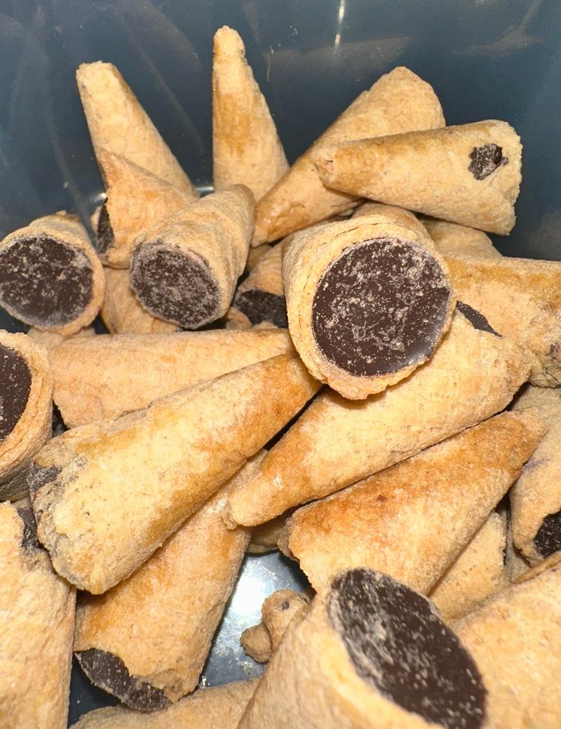 CHOCOLATE CONES 500MG ** FREE SHIPPING **