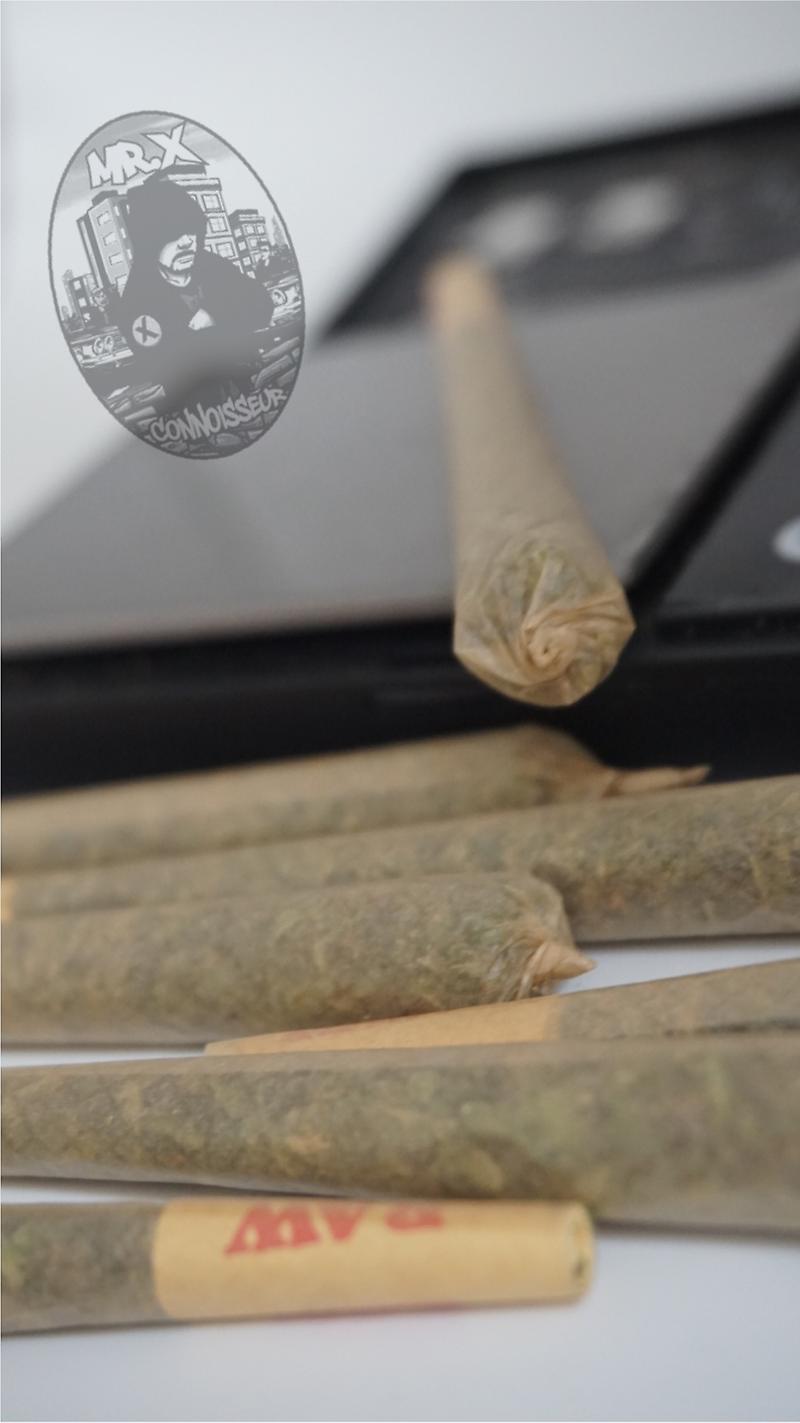 *** 1G ORIGINAL RAW® PRE ROLL CONES***