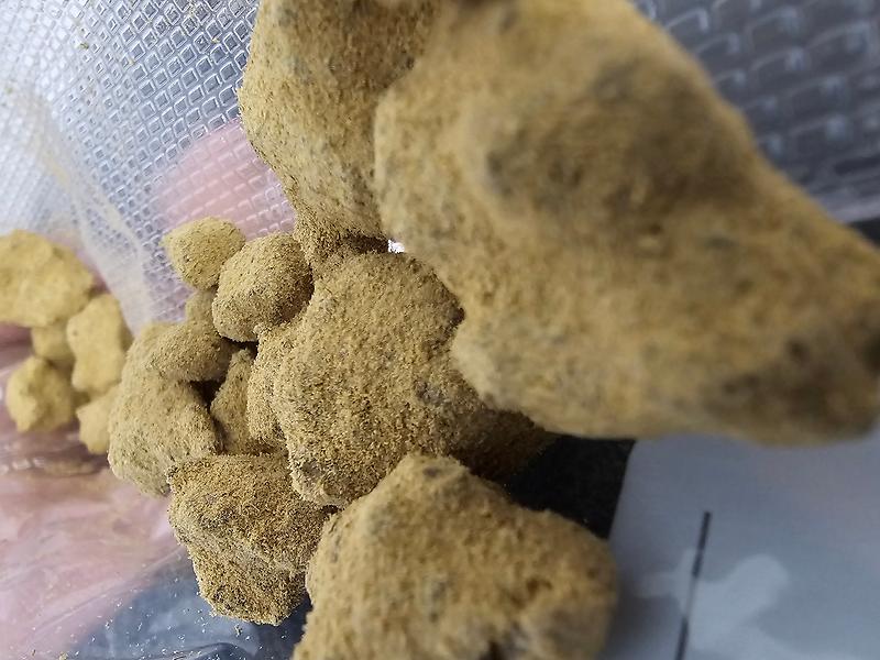 Rainbow Runtz MoonRocks 🌈 🌚 🪨