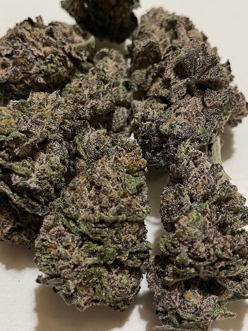 Black Sherbert Top Shelf UK