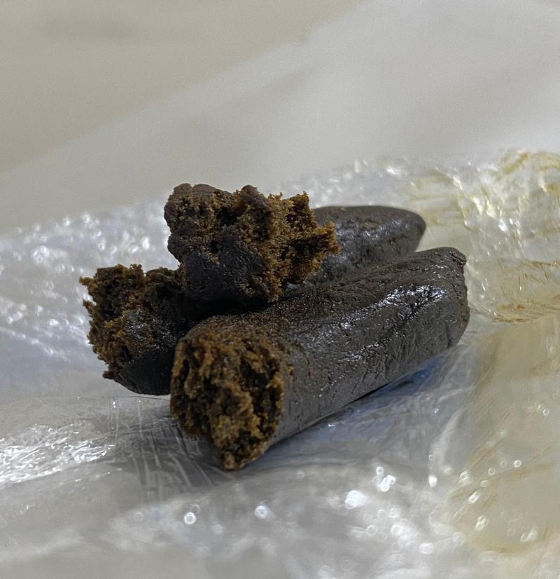 Skunk #1 Dark Soft Hash - Tasty And Bang 4 Buck