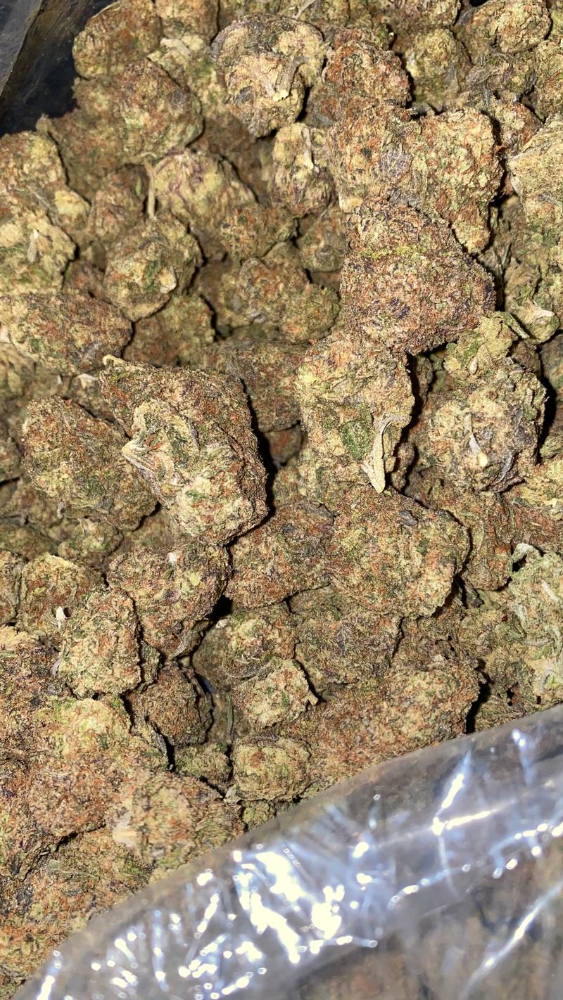 Space Rocks (Space Queen X Rocky Mountain) 💜 🏔 🚀