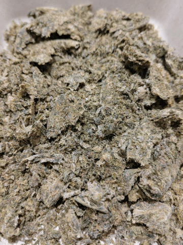 Rosin chips & Decarbed budget weed.