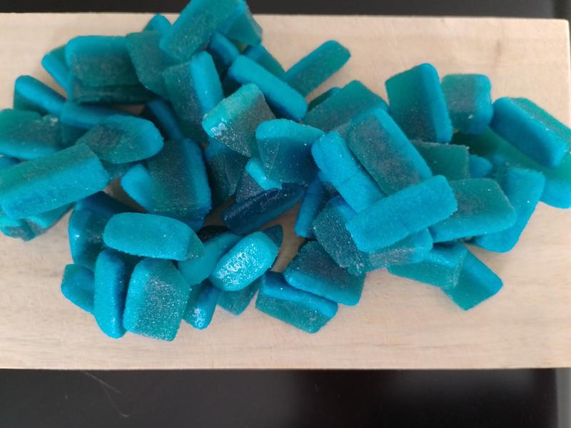 200MG LIVE RESIN BLUE RASPBERRY SLICES