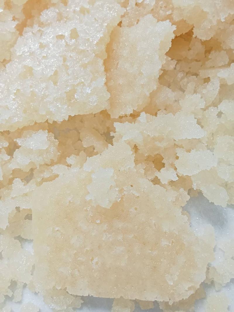 LIVE RESIN
