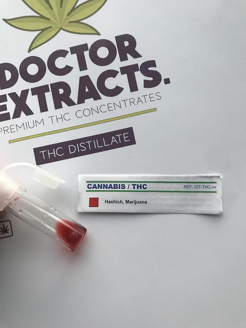 DISPENSARY GRADE VAPE CARTRIDGES