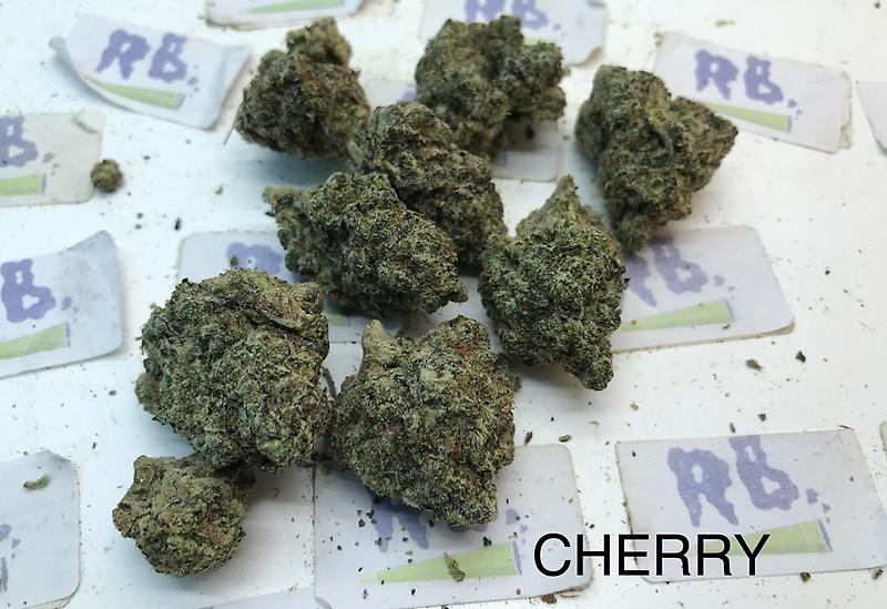 CHERRY MAUI WOWIE MID SHELF CALI