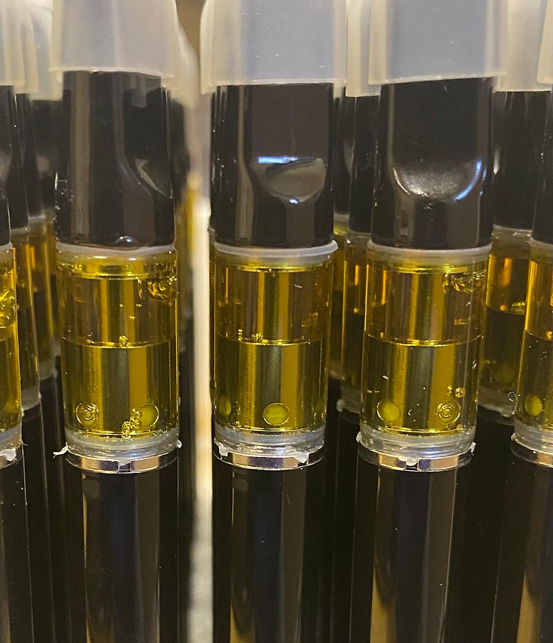 Ultra Premium D9 Vapes - All in One Rechargeable 0.5ML