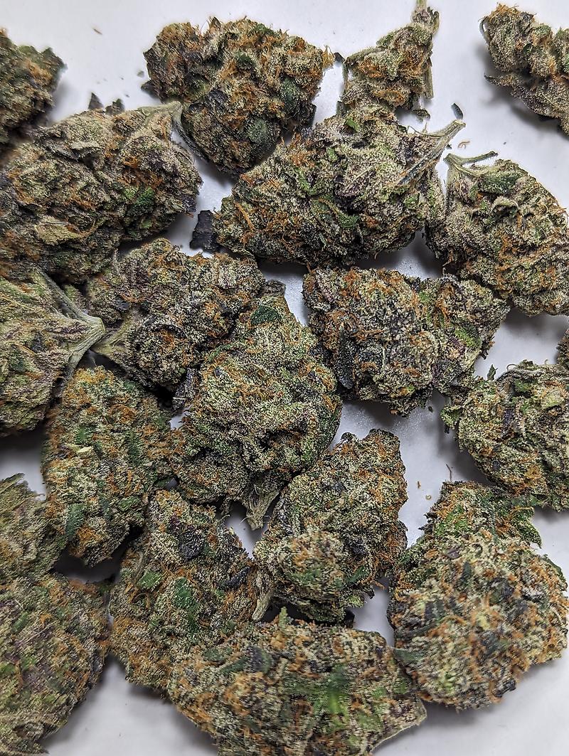 UK TOP SHELF SMALL BATCH🇬🇧 PGR FREE/ORGANIC