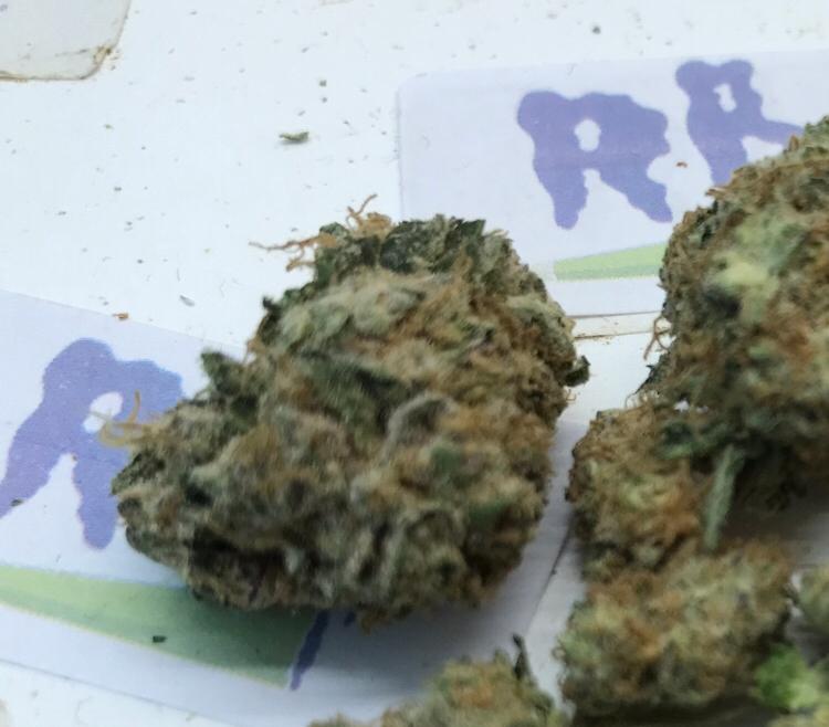 CALI LOOSE SPECIALS TIN QUALITY