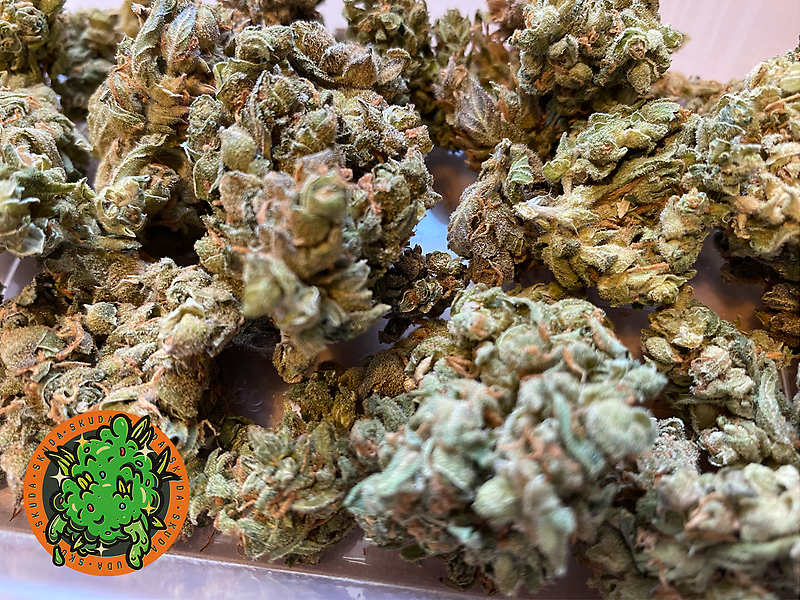 Strawberry Banana Bud Bars