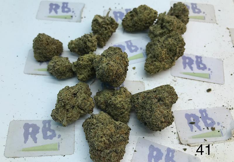 41 CHERRIES TOP SHELF CALI