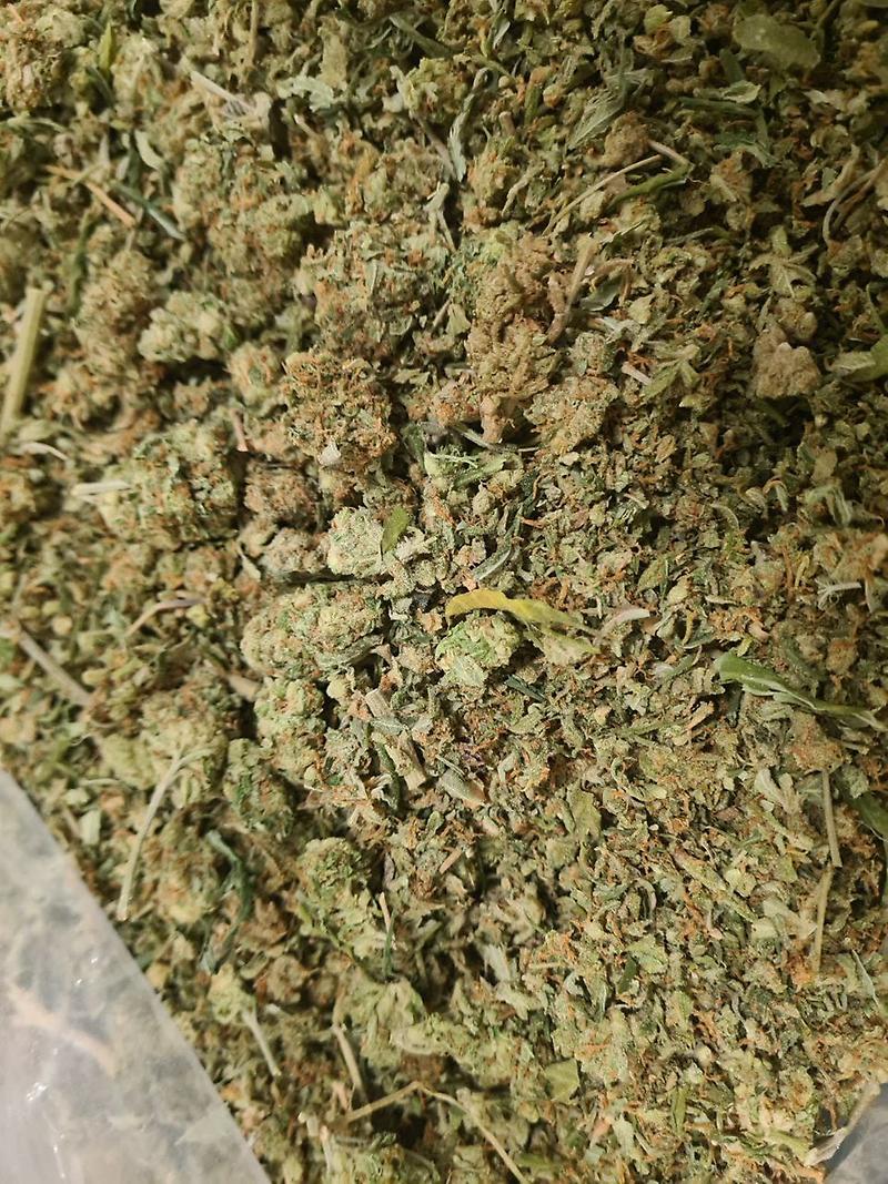 Mixed Dust/Shake/Small Buds