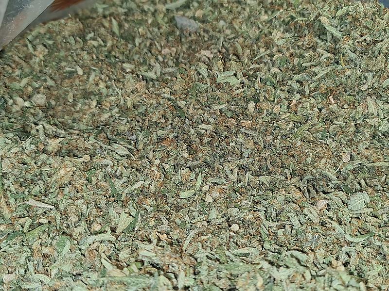 HIGH GRADE SHAKE/POPCORN NUGS/TRIM