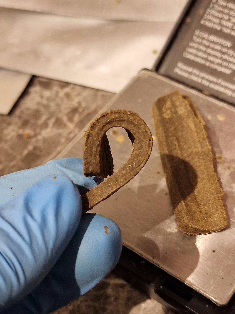 Old School Pollen Hash - Brittle Grade